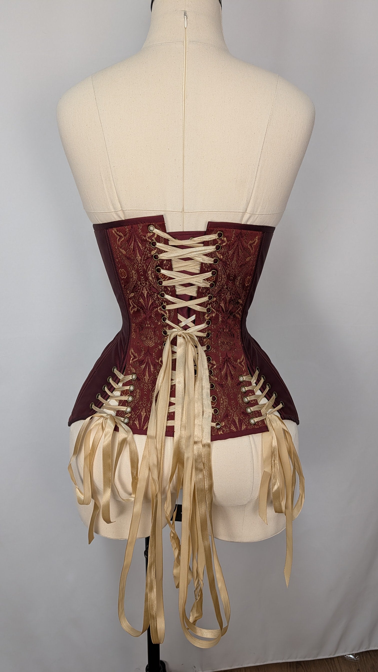 Burgundy Damask Jacquard Steel Boned Low Hip Edwardian Underbust Corse Corsets & Cogs Burgundy Damask Jacquard Steel Boned Low Hip Edwardian Underbust Corse Corsets & Cogs