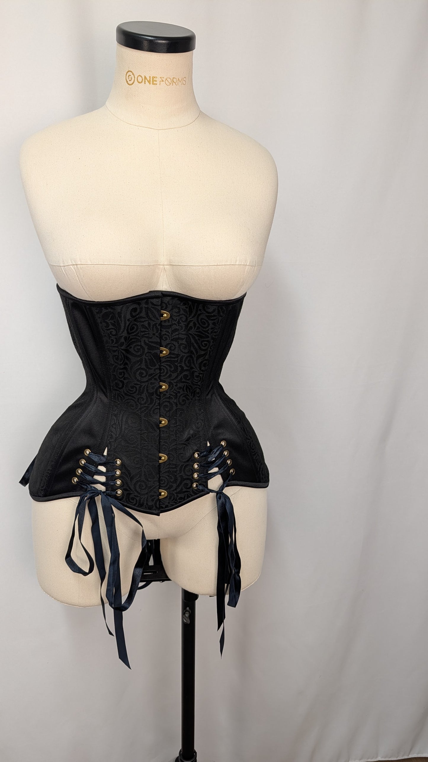 Black Floral Paisley Jacquard Steel Boned Low Hip Edwardian Underbust Corset