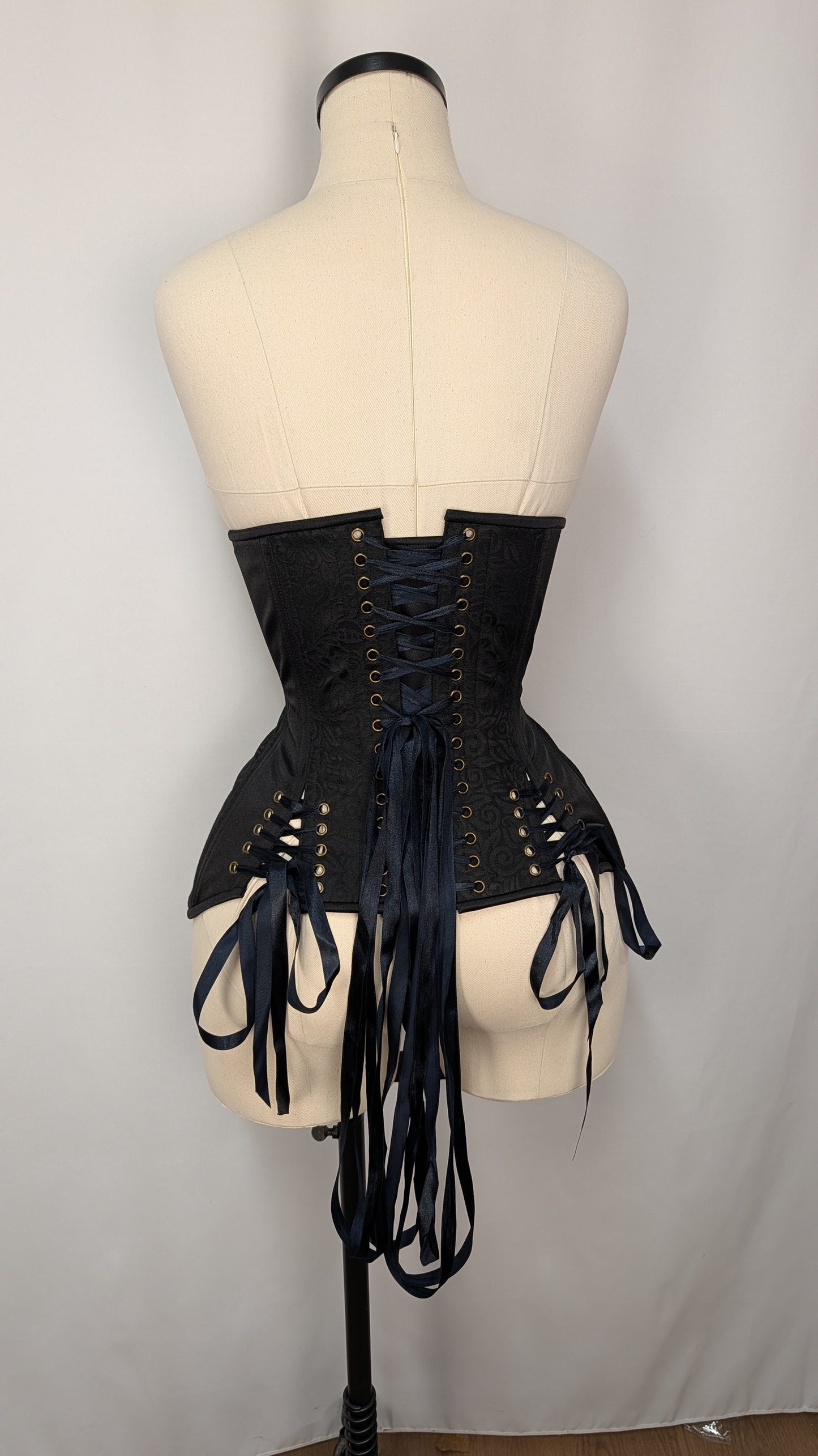 Black Floral Paisley Jacquard Steel Boned Low Hip Edwardian Underbust Corset