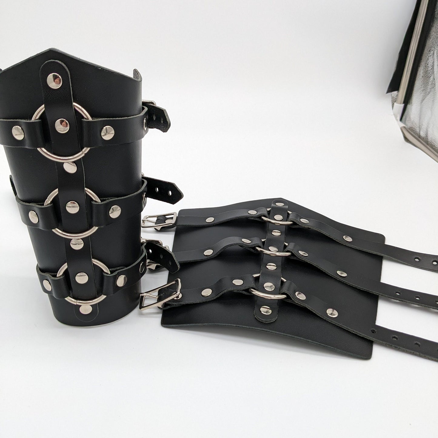 Ring Armor Bracers