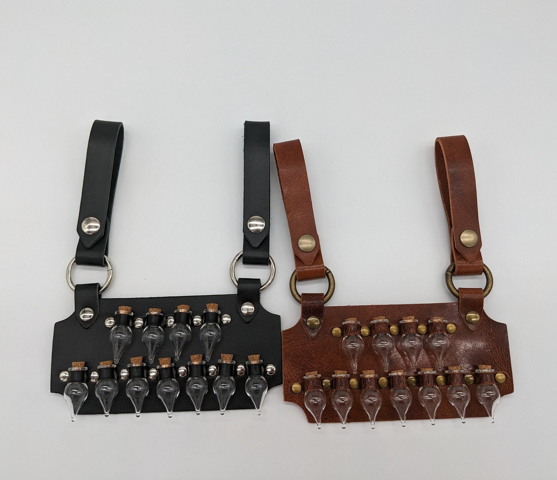 11 Vial Shaped Dram Vial Leather Holster