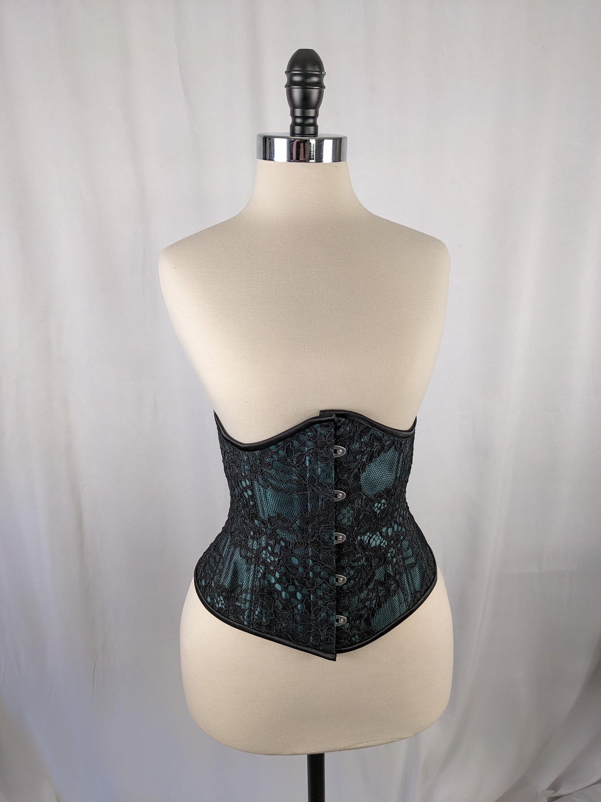 Our Underbust Plus Size Corset Are Here at Low Price